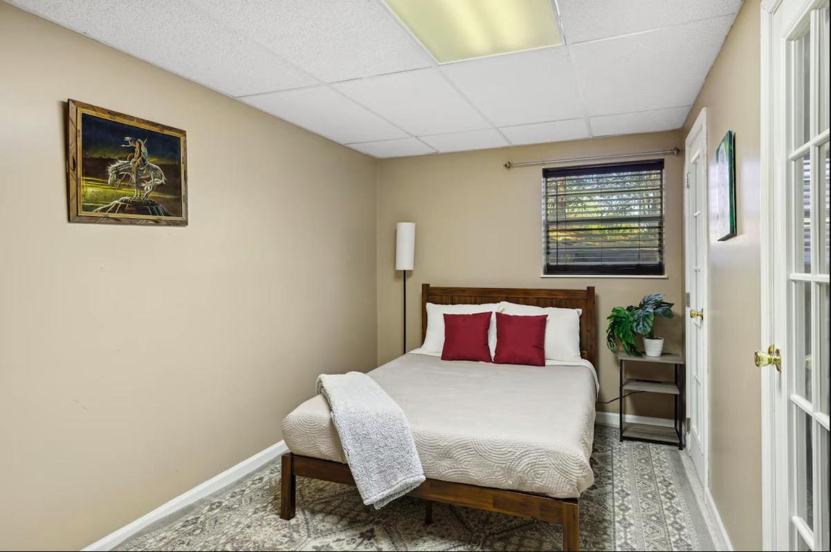 Modern Rustic Countryside Downstairs Guesthouse Sevierville Bagian luar foto
